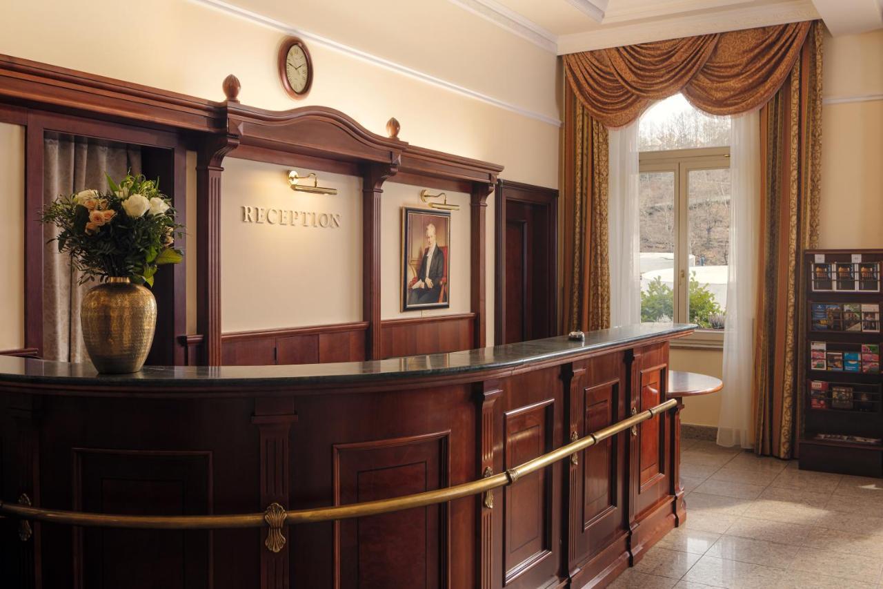 Humboldt Park Hotel & Spa Karlovy Vary Esterno foto