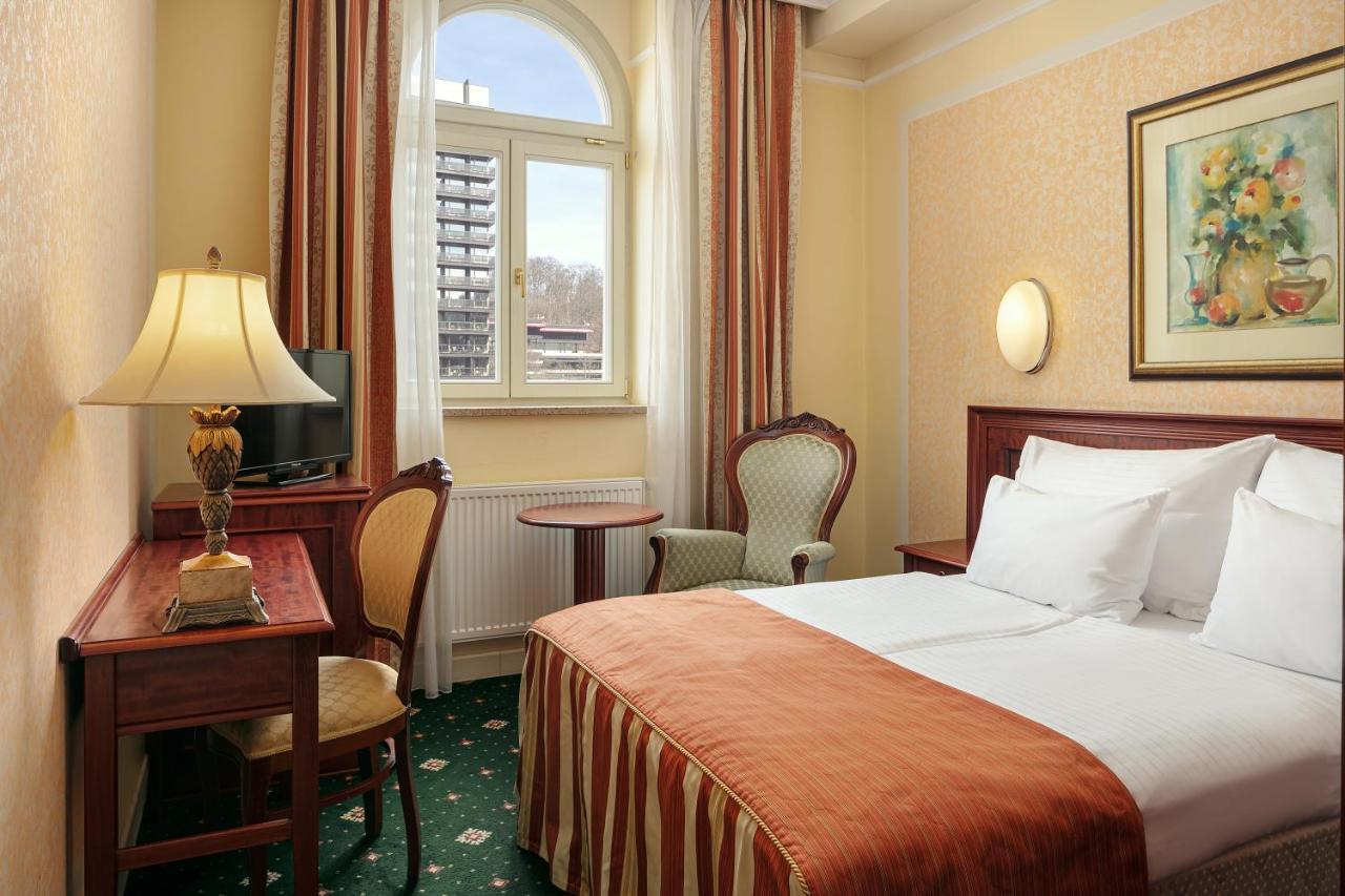 Humboldt Park Hotel & Spa Karlovy Vary Esterno foto