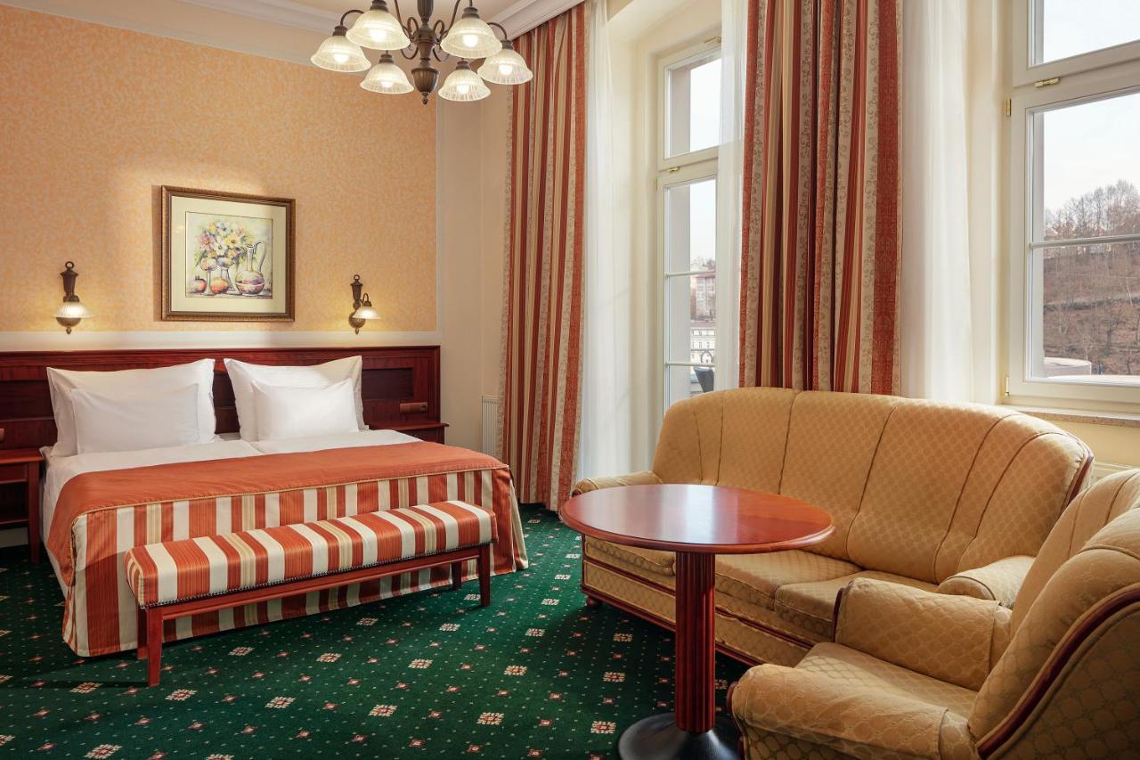 Humboldt Park Hotel & Spa Karlovy Vary Esterno foto